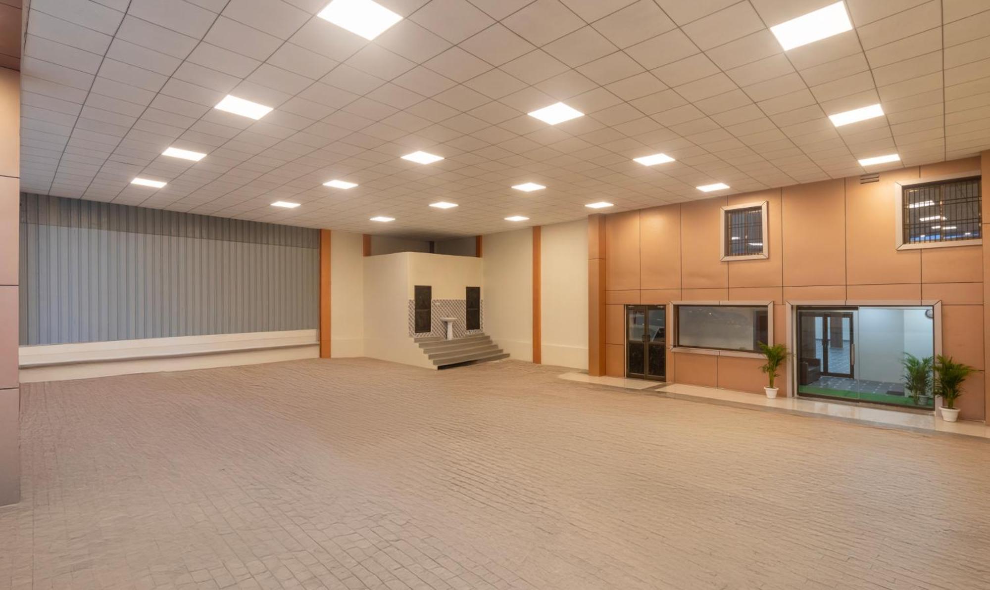 Hotel Treebo Golden Kashi Varanasi